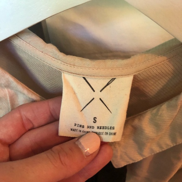 Vintage beige blouse with bow - Picture 2 of 2